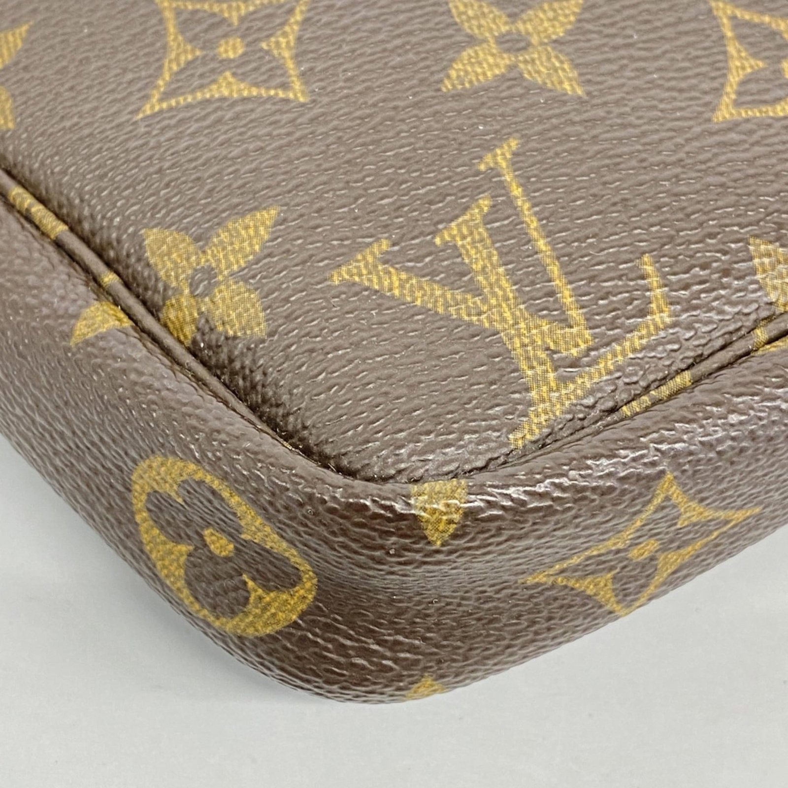 Pouch Louis Vuitton - 9