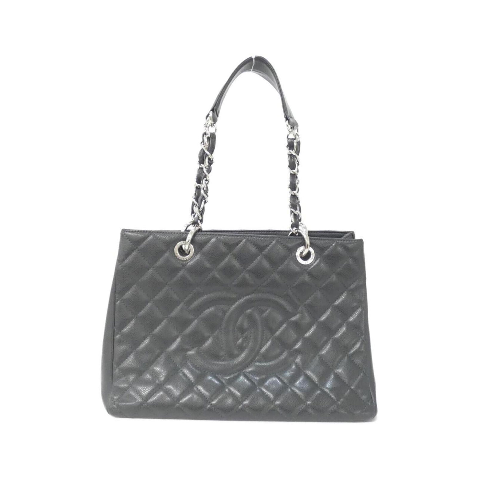 Calfskin Chanel Shoulder Bag Grained: Calfskin Chanel Shoulder Bag Grained This listing features Calfskin Chanel Shoulder Bag Grained. Item specifics are provided below. Item Specifics: Brand: Chanel Type: Shoulder Bag Material: Grained C