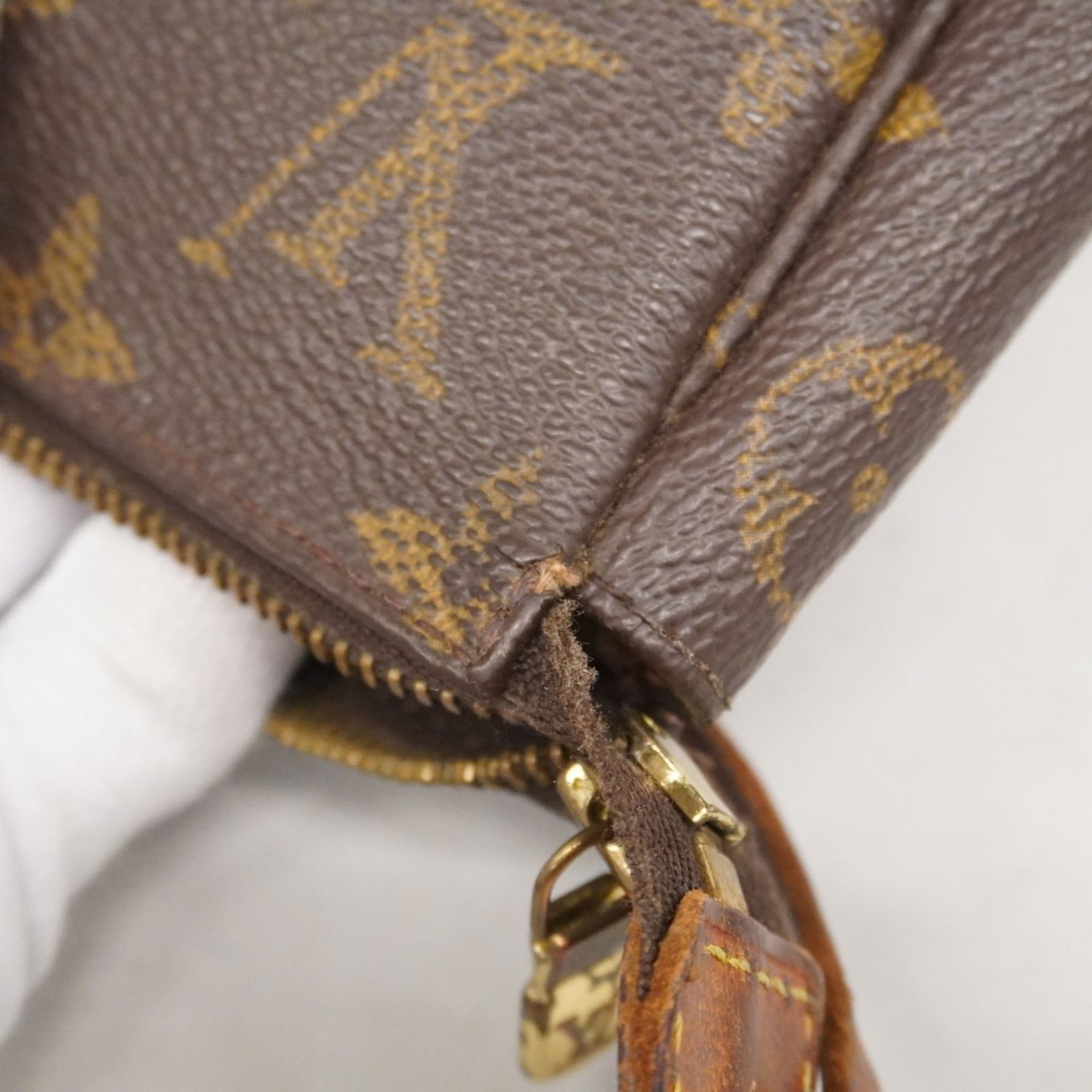 Pouch Louis Vuitton - 7