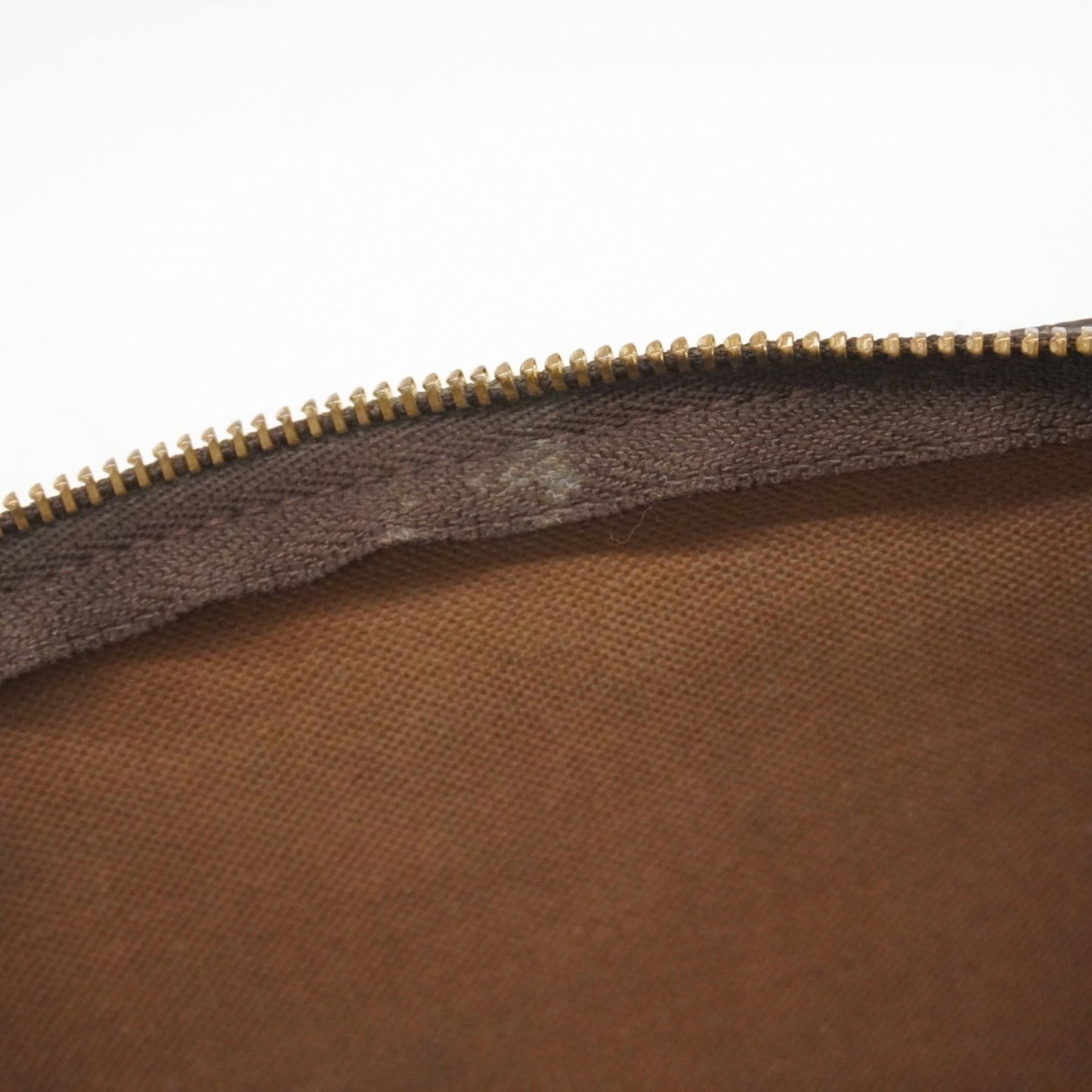 Pouch Louis Vuitton - 9