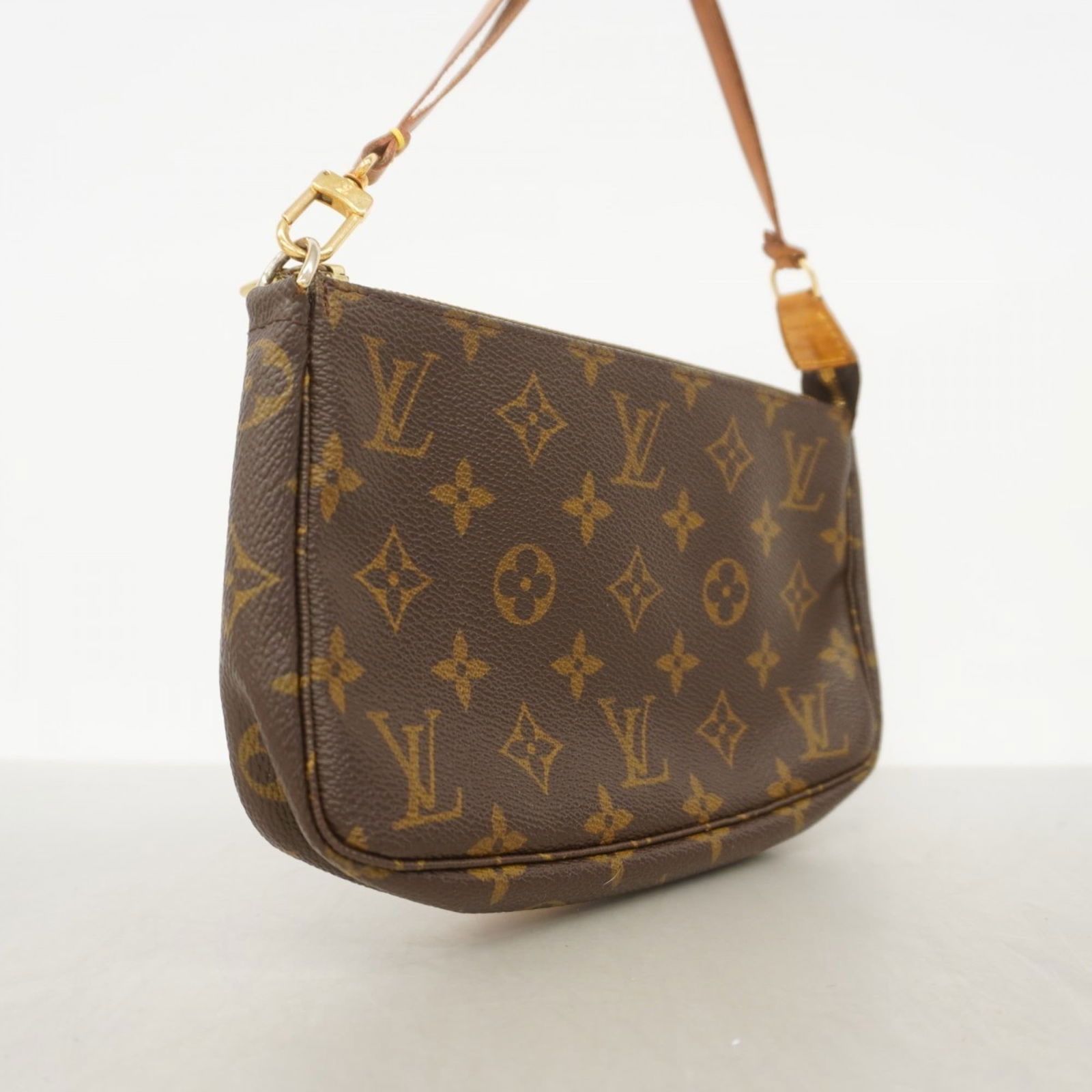 Pouch Louis Vuitton - 2
