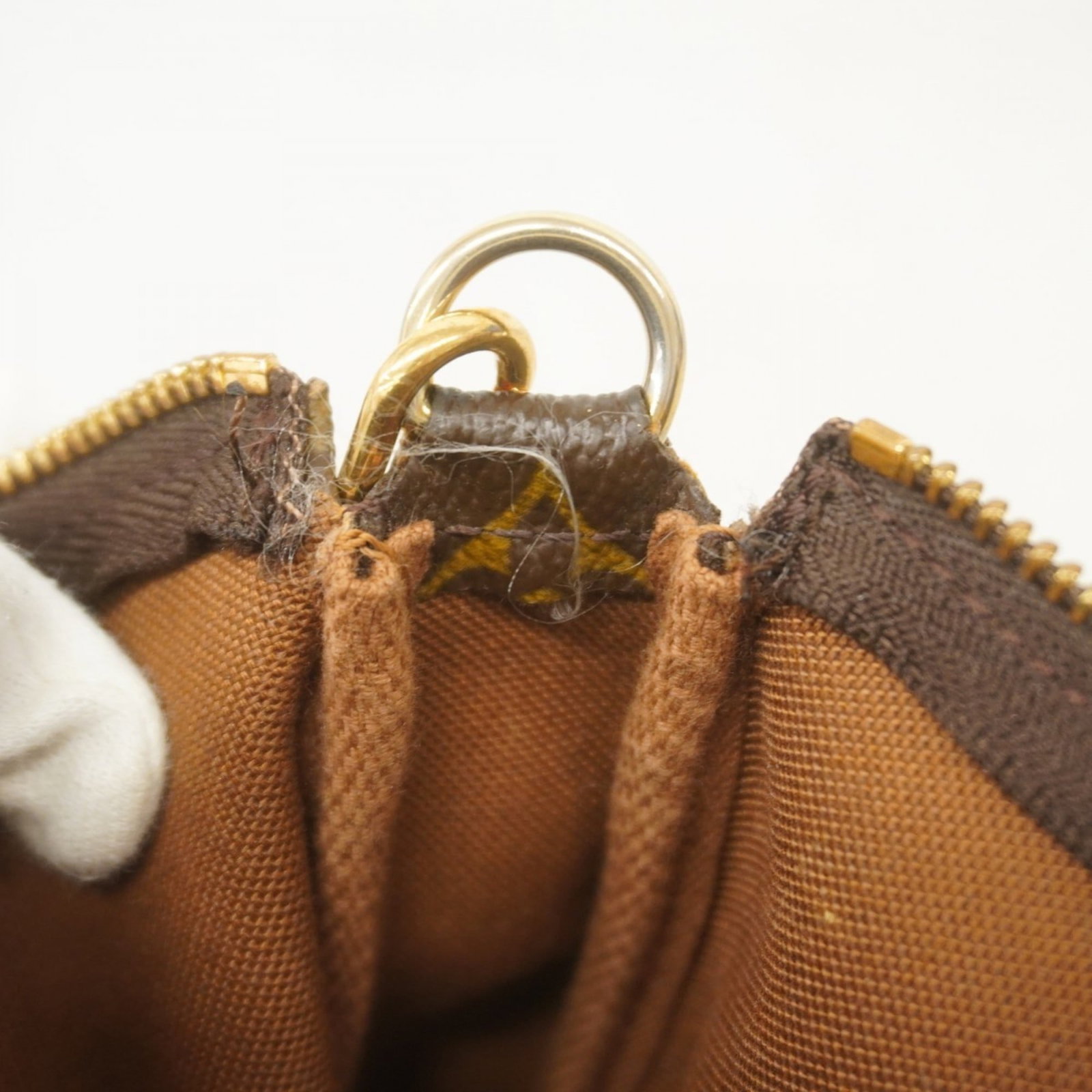 Pouch Louis Vuitton - 8