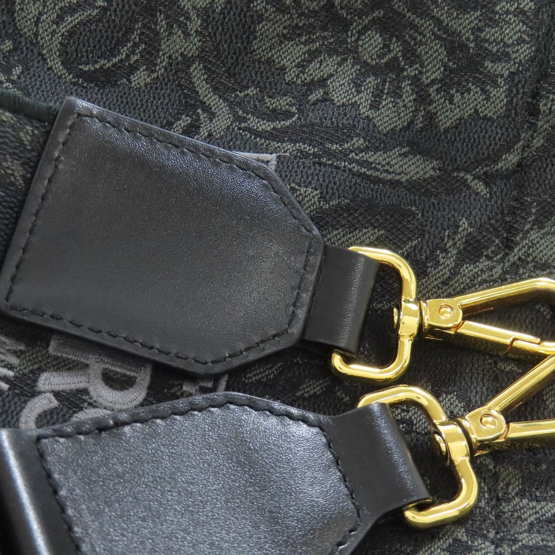 Canvas VERSACE 2WAY Handbag - 17