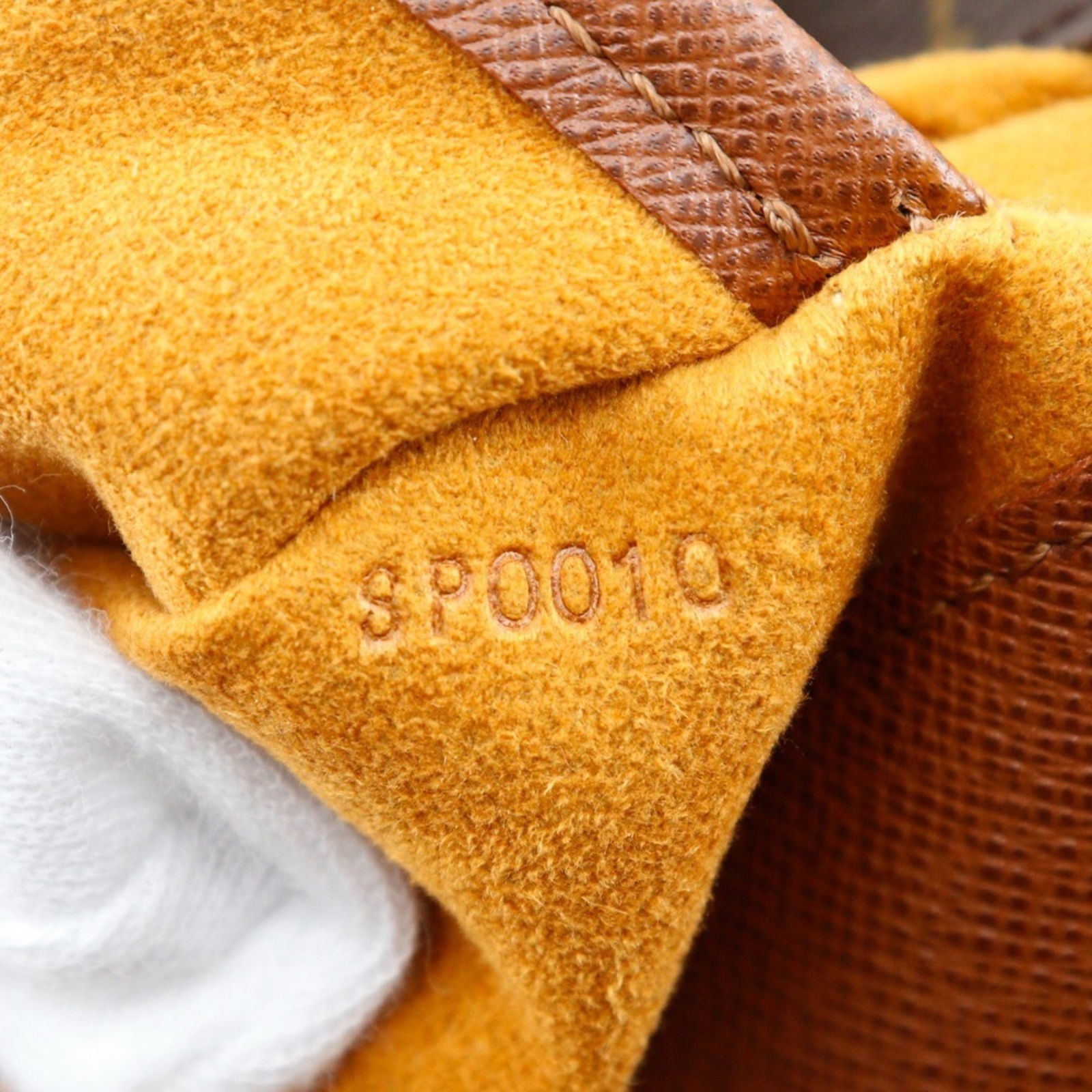 Monogram Louis Vuitton Shoulder Bag - 10