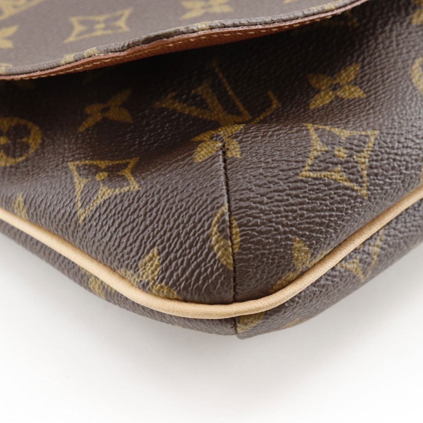 Monogram Louis Vuitton Shoulder Bag - 4
