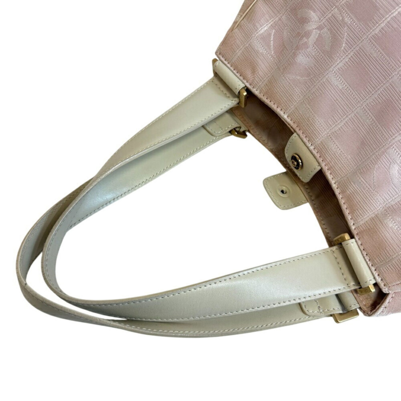 Nylon Chanel Handbag - 3