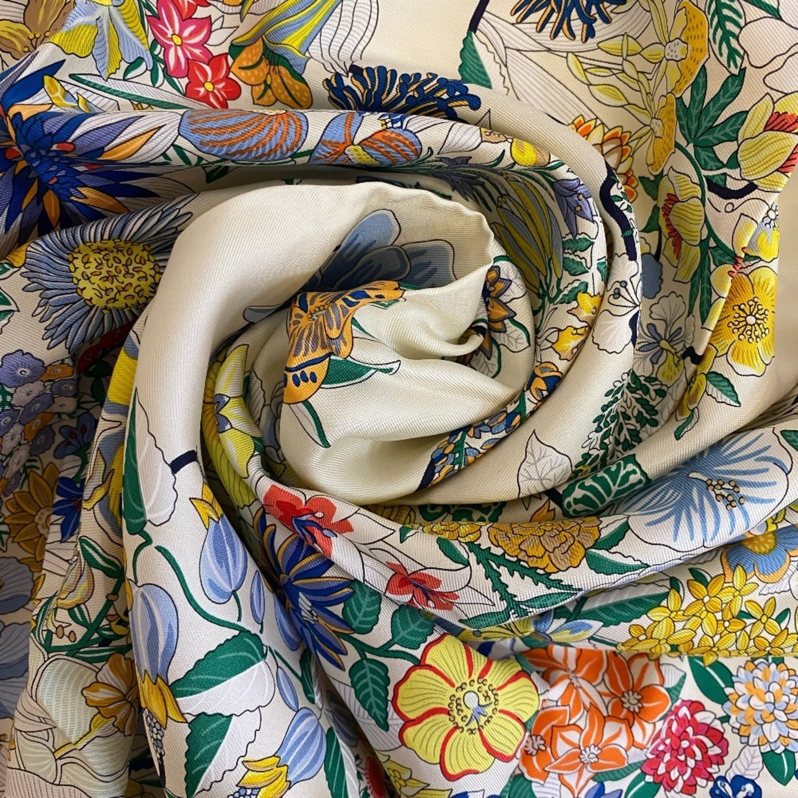 Silk Hermes Scarf (1 of 11)