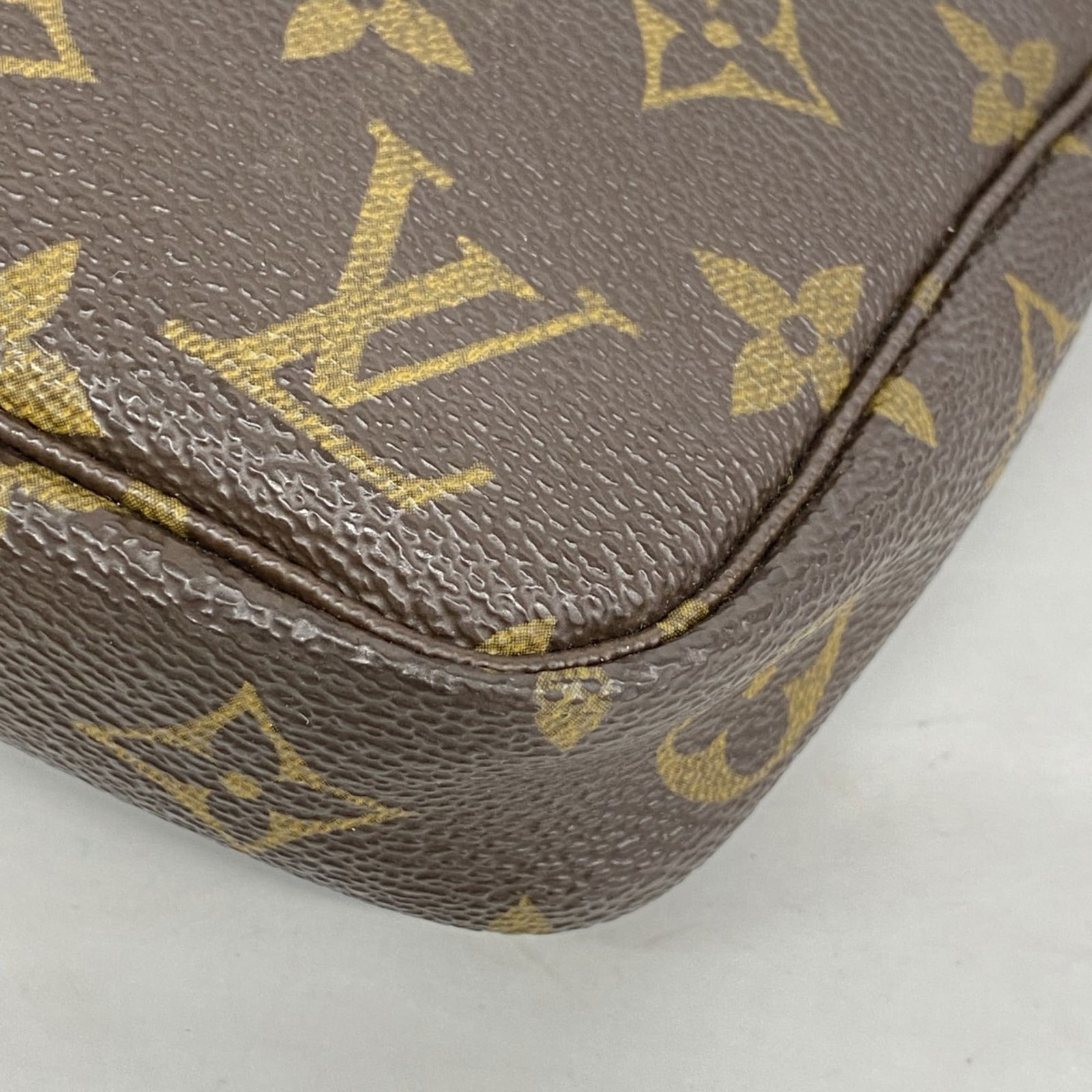 Pouch Louis Vuitton - 10