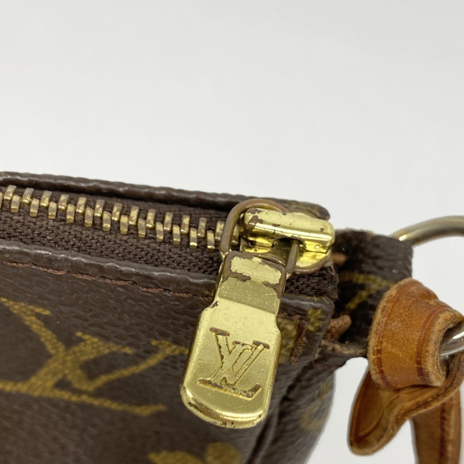 Pouch Louis Vuitton - 11