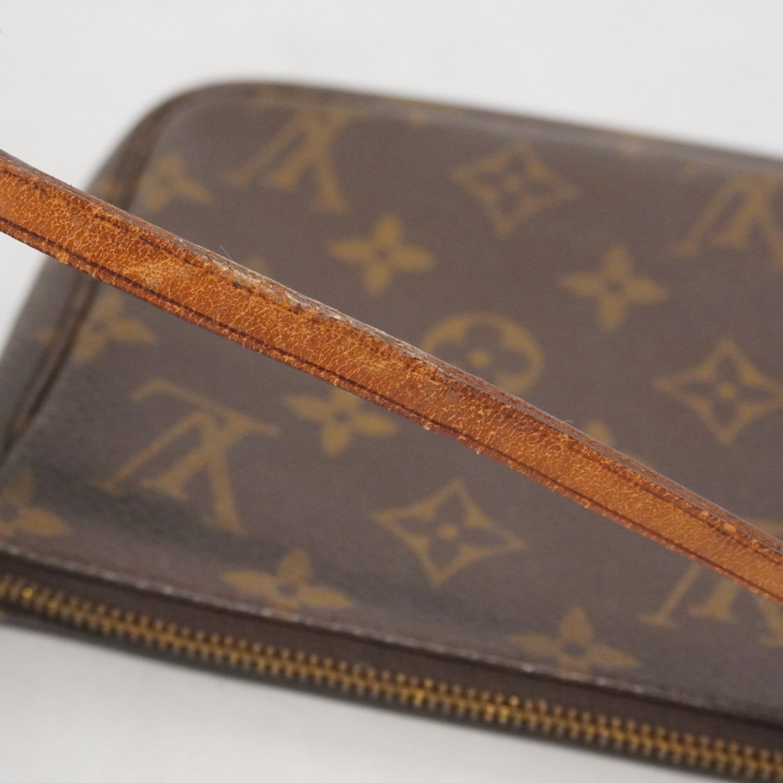 Pouch Louis Vuitton - 10