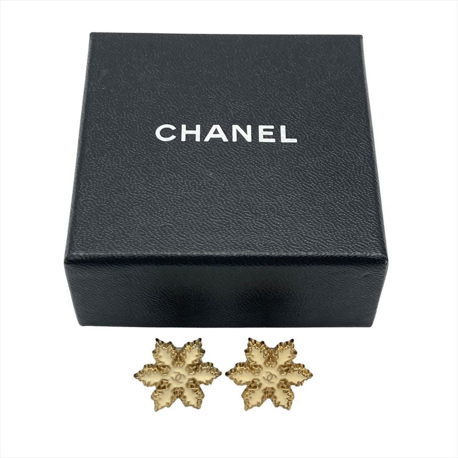 Earrings Chanel Stud - 8