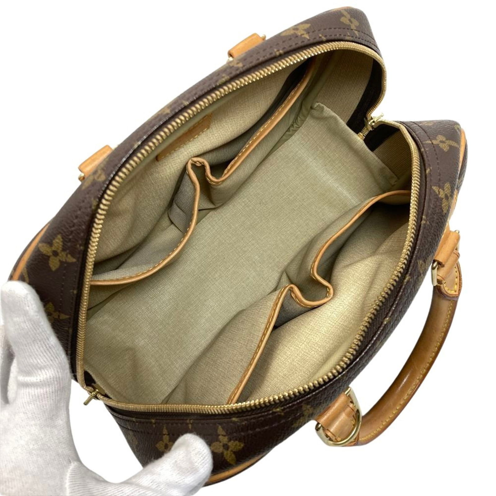 Monogram Louis Vuitton Handbag - 5