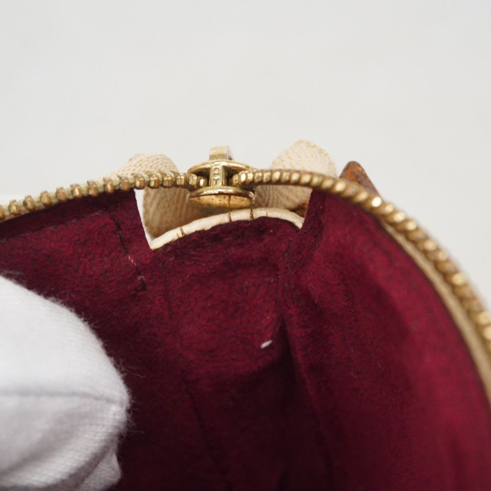 Pouch Louis Vuitton - 8