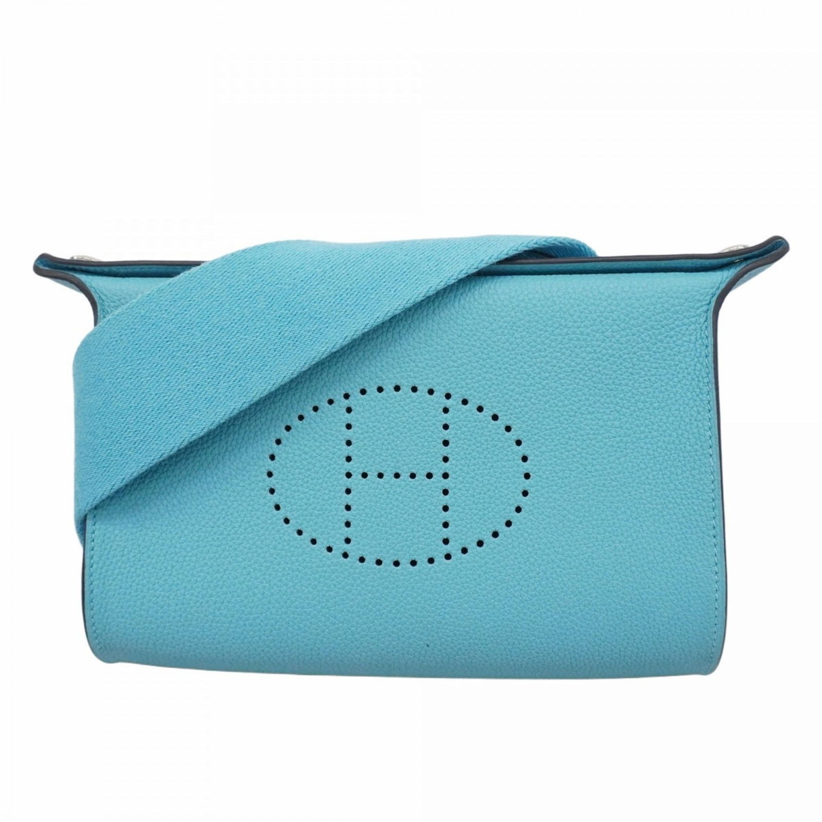 Leather Hermes Shoulder Bag Togo: Leather Hermes Shoulder Bag Togo This listing features Leather Hermes Shoulder Bag Togo. Item specifics are provided below. Item Specifics: Brand: Hermes Type: Shoulder Bag Material: Togo Leather