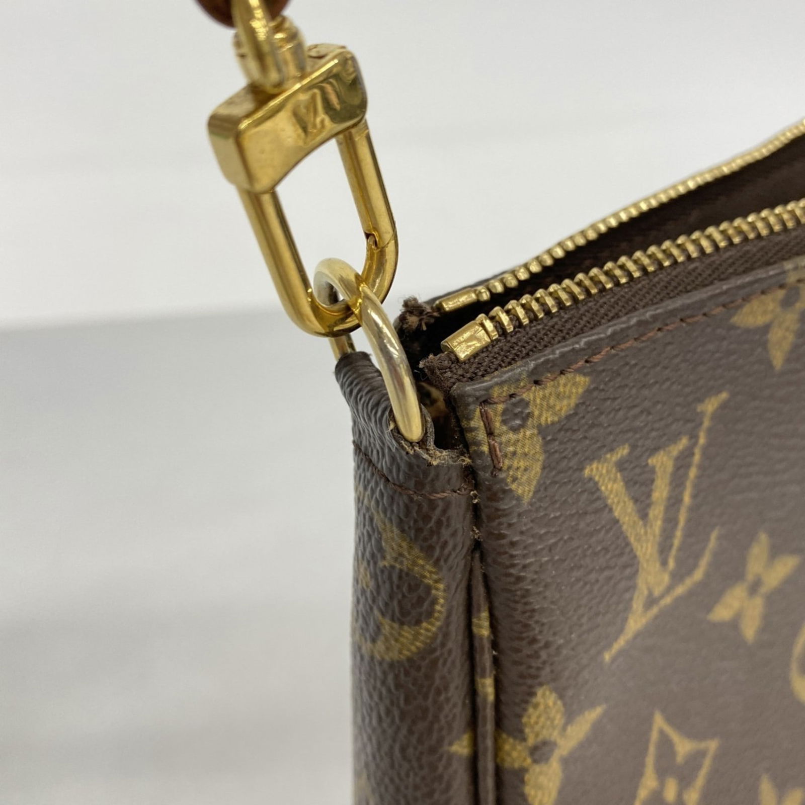 Pouch Louis Vuitton - 7
