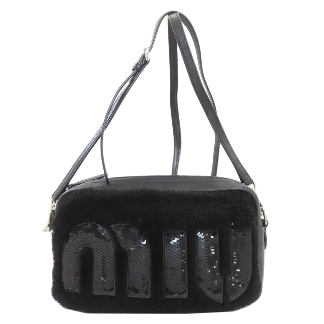 Fur MIUMIU logo Shoulder Bag Leather: Fur MIUMIU logo Shoulder Bag Leather This listing features Fur MIUMIU logo Shoulder Bag Leather. Item specifics are provided below. Item Specifics: Brand: MIUMIU Style: Shoulder Bag Exterior