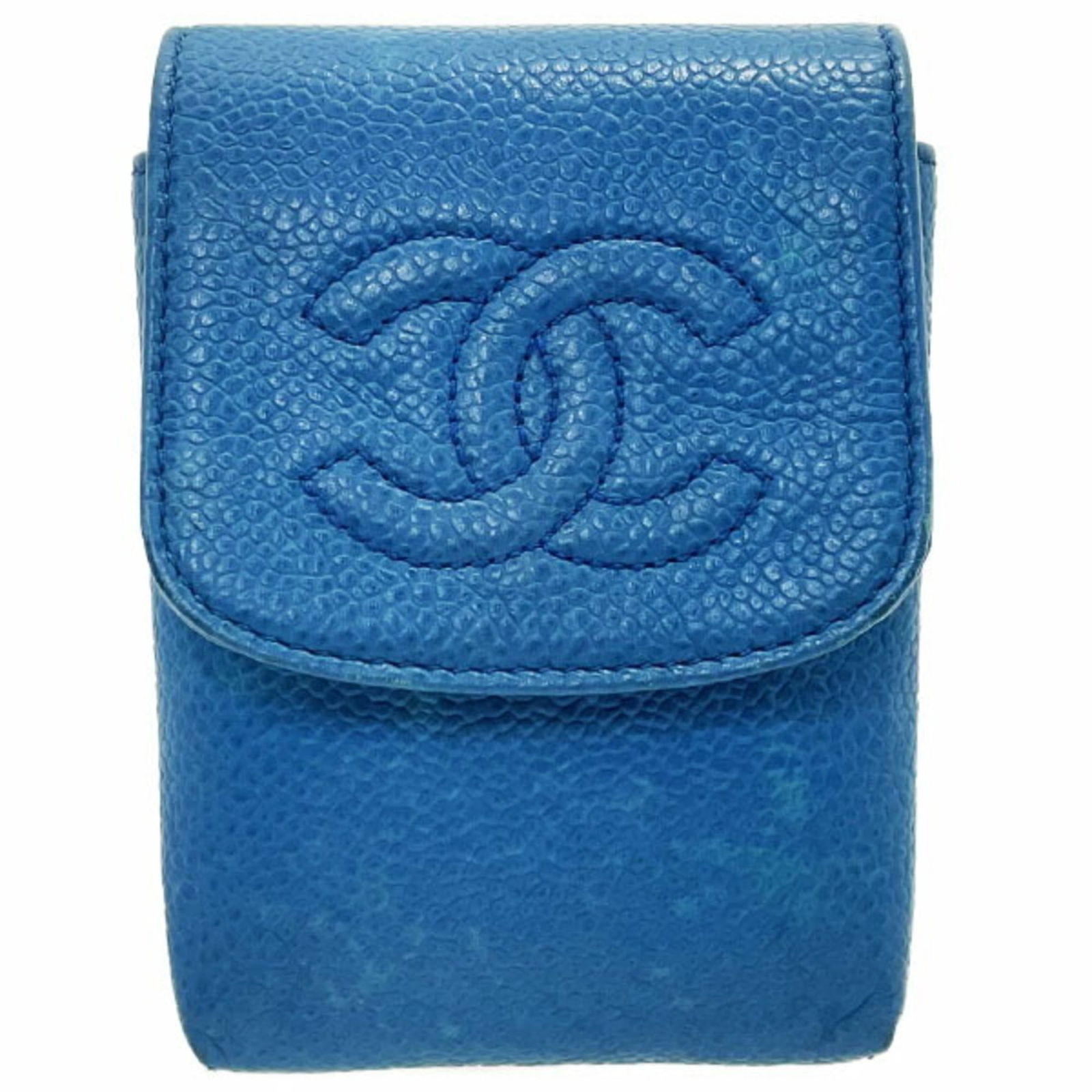 Calfskin Chanel Cigar Case Grained: Calfskin Chanel Cigar Case Grained This listing features Calfskin Chanel Cigar Case Grained. Item specifics are provided below. Item Specifics: Brand: Chanel Type: Cigar Case Material: Grained Calfski