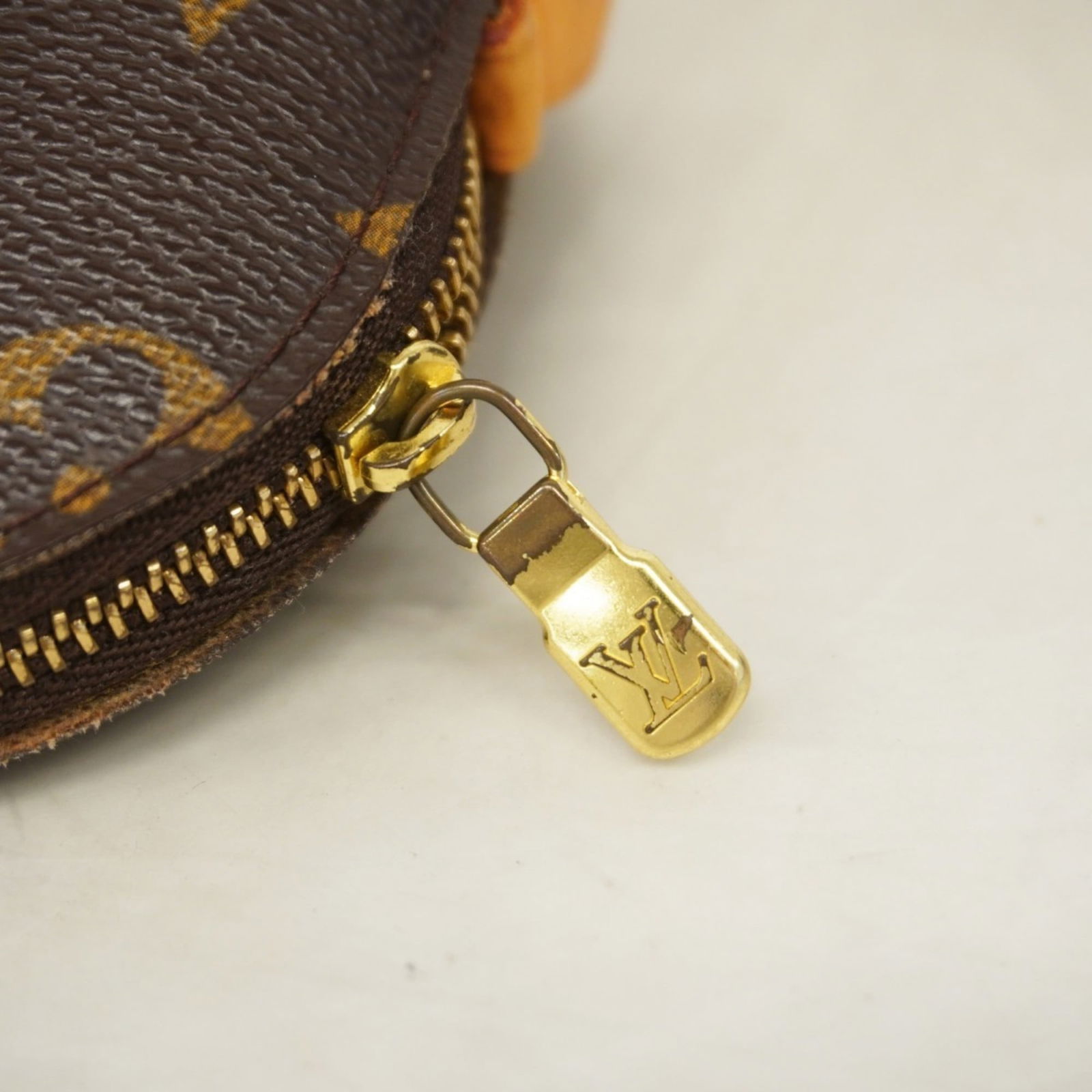 Pouch Louis Vuitton - 9