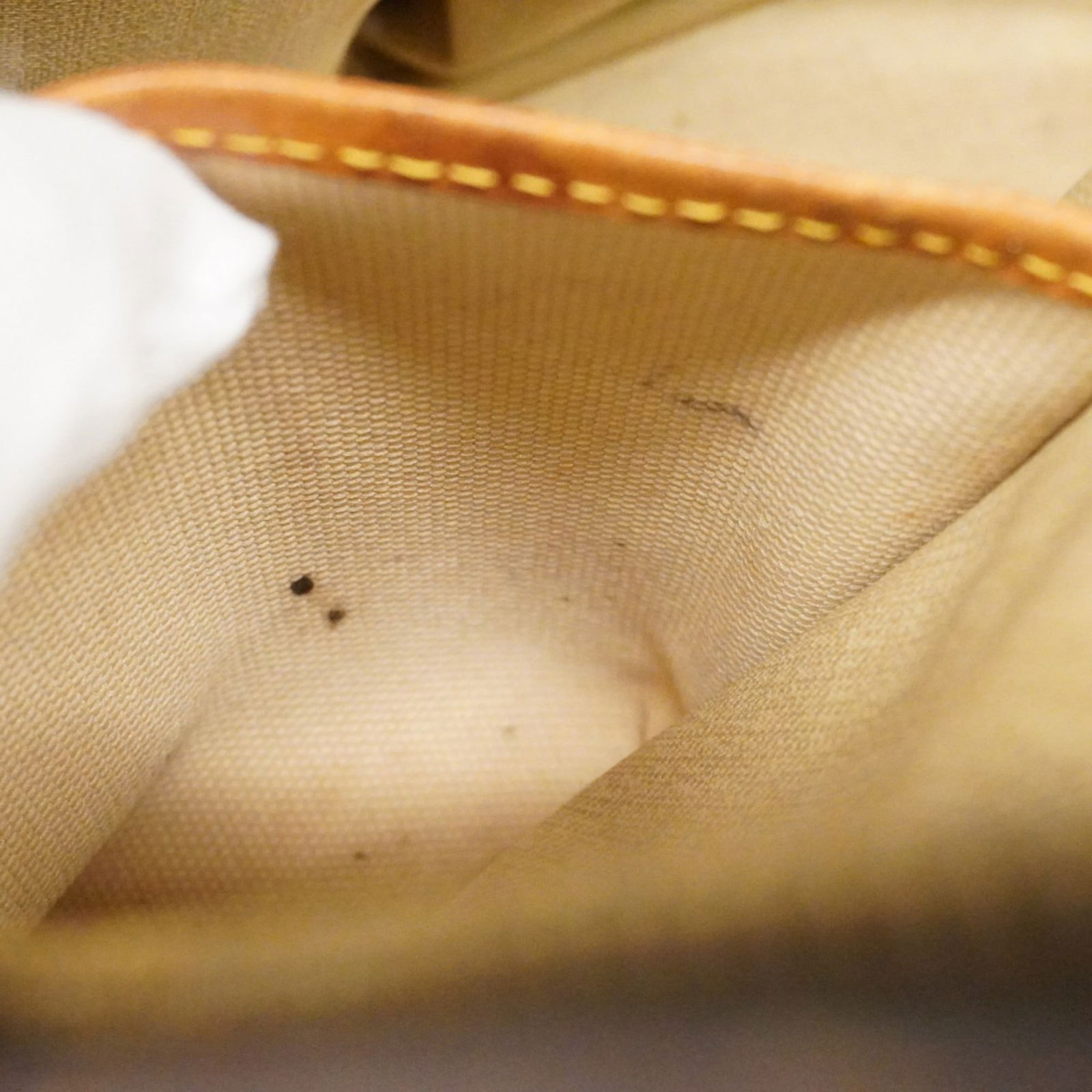 Handbag Louis Vuitton - 17