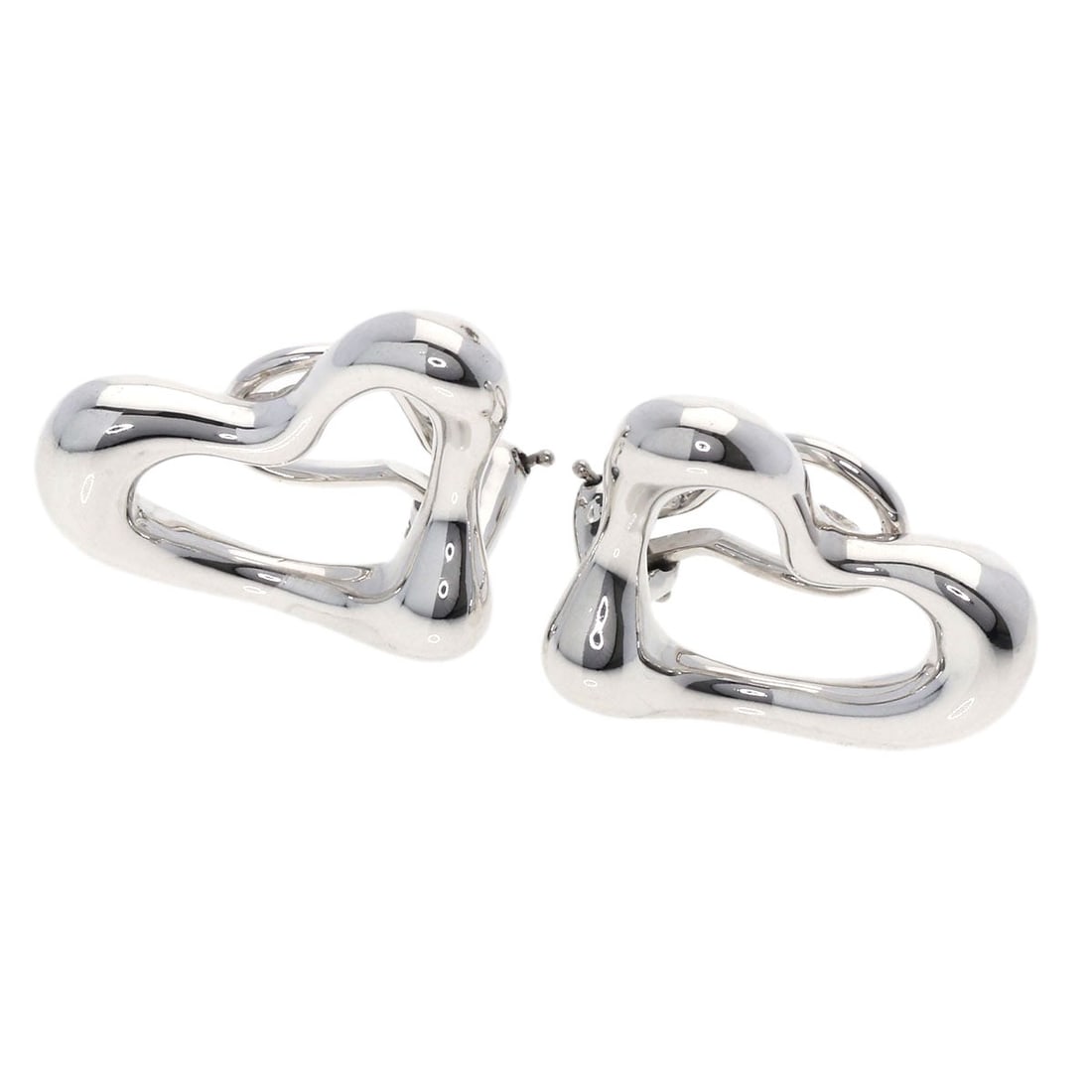 Silver TIFFANY&Co. Open heart Earring: Silver TIFFANY&Co. Open heart Earring This listing features Silver TIFFANY&Co. Open heart Earring. Item specifics are provided below. Item Specifics: Brand: TIFFANY&Co. Style: Earring Material: