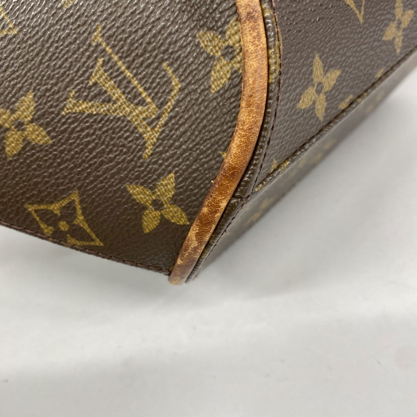 Handbag Louis Vuitton - 11