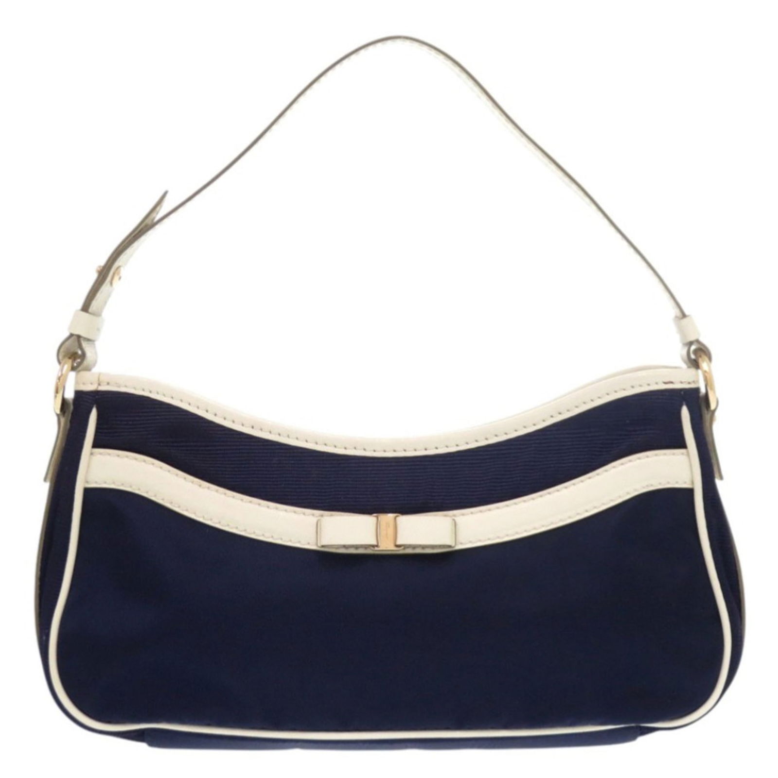 Nylon Salvatore Ferragamo Handbag: Nylon Salvatore Ferragamo Handbag This listing features Nylon Salvatore Ferragamo Handbag. Item specifics are provided below. Item Specifics: Brand: Salvatore Ferragamo Type: Handbag Material: Nylon C