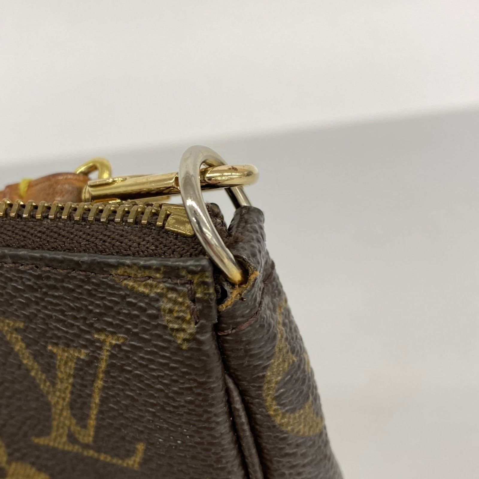 Pouch Louis Vuitton - 8