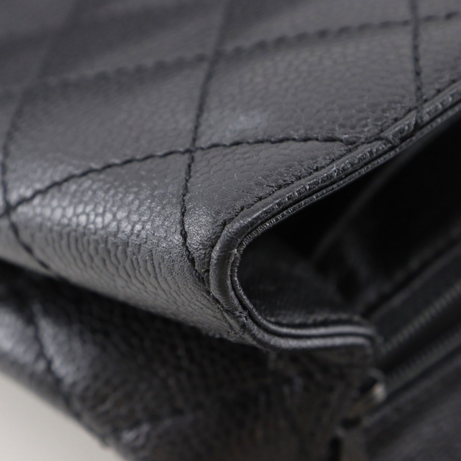 Calfskin Chanel Handbag Grained - 11