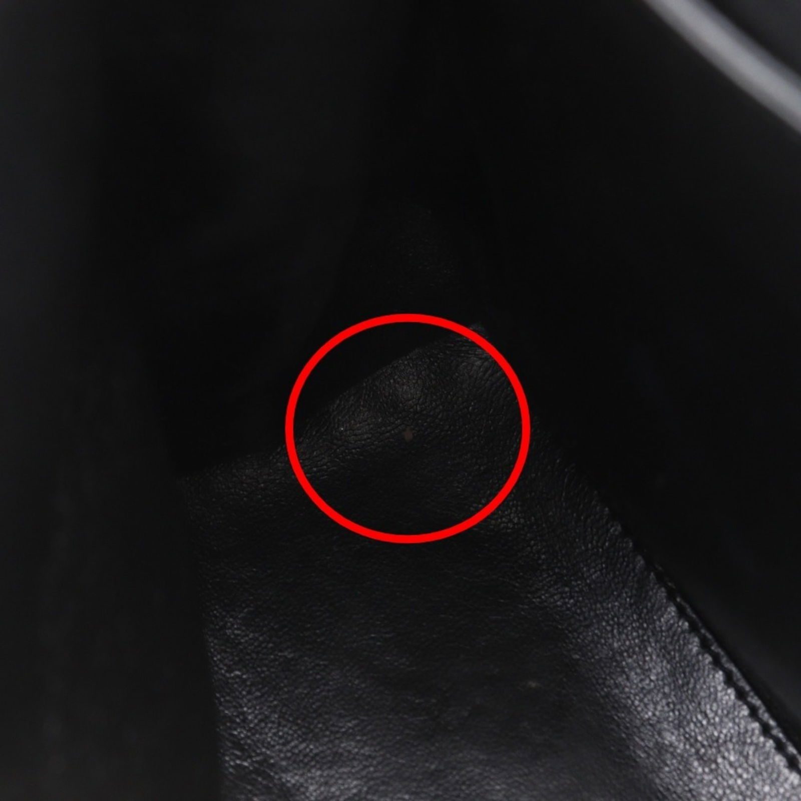 Calfskin Chanel Handbag Grained - 14