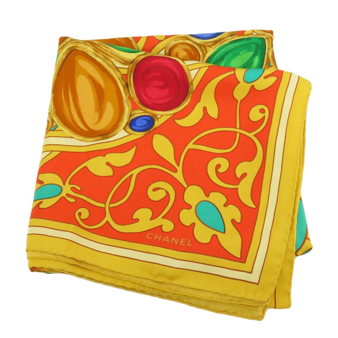 Silk CHANEL Jewelry motif Scarf: Silk CHANEL Jewelry motif Scarf This listing features Silk CHANEL Jewelry motif Scarf. Item specifics are provided below. Item Specifics: Brand: CHANEL Style: Scarf Material: Silk Color: Yellow x