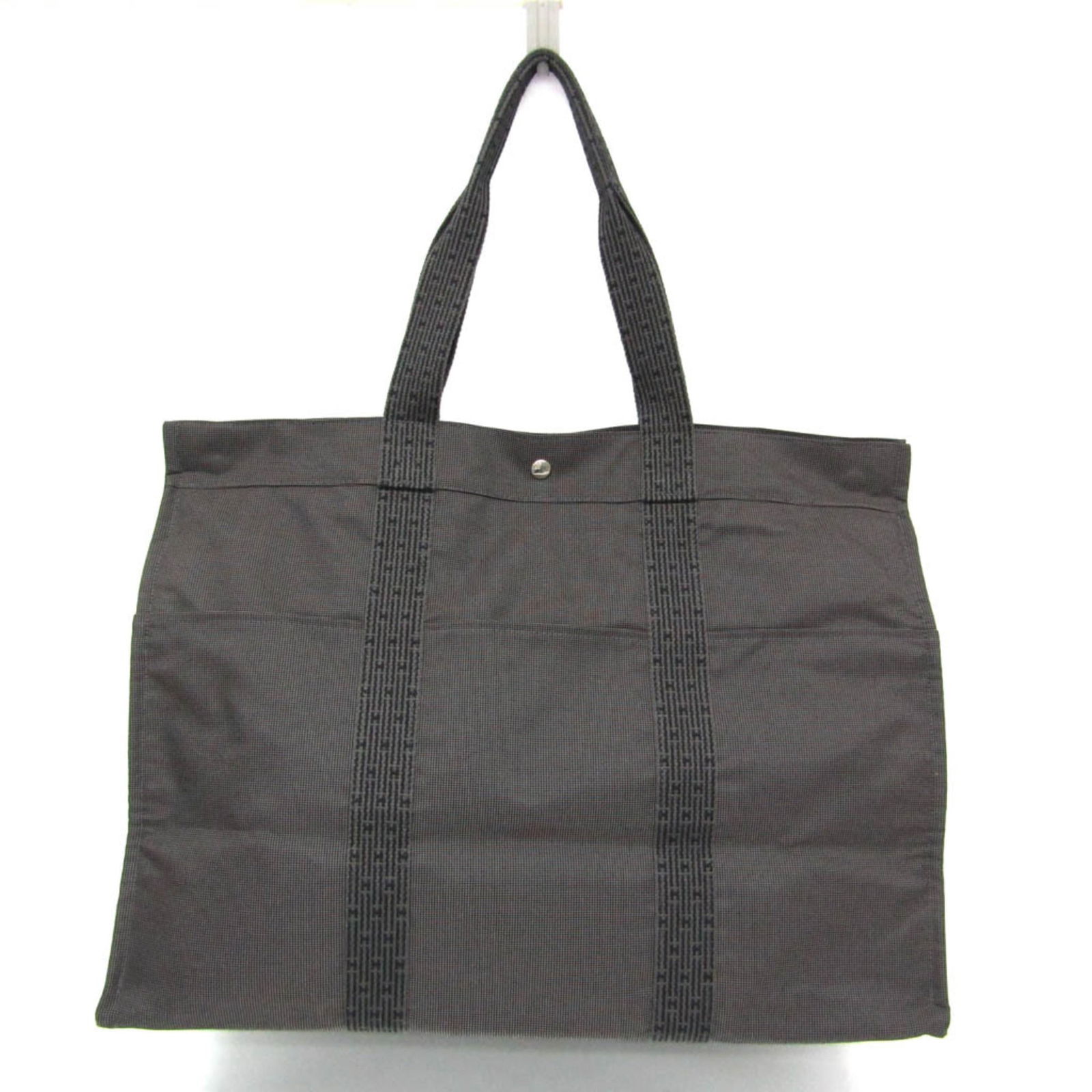 Polyester - Hermes Tote Bag Polyamide: Polyester - Hermes Tote Bag Polyamide This listing features Polyester - Hermes Tote Bag Polyamide. Item specifics are provided below. Item Specifics: Brand: Hermes Type: Tote Bag Material: Polyamide