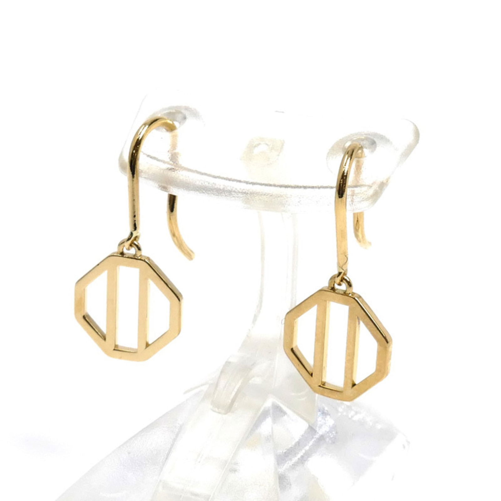 (18K) Tiffany Stud Earrings Yellow Gold: (18K) Tiffany Stud Earrings Yellow Gold This listing features (18K) Tiffany Stud Earrings Yellow Gold. Item specifics are provided below. Item Specifics: Brand: Tiffany Type: Stud Earrings Gender: Wom