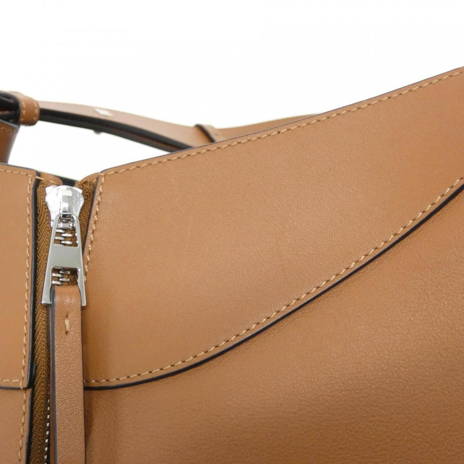 Leather Loewe Shoulder Bag - 5