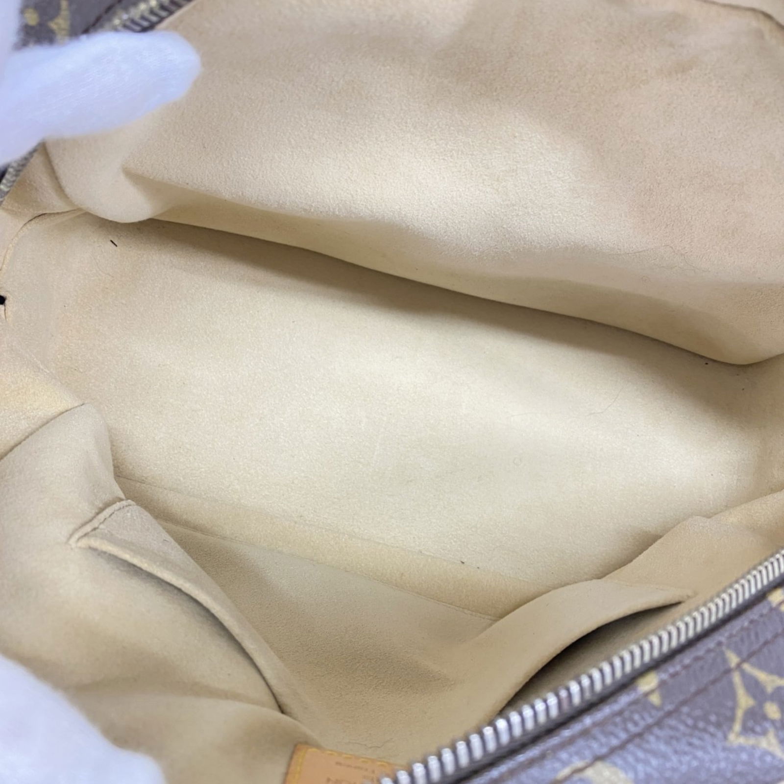 Handbag Louis Vuitton - 4