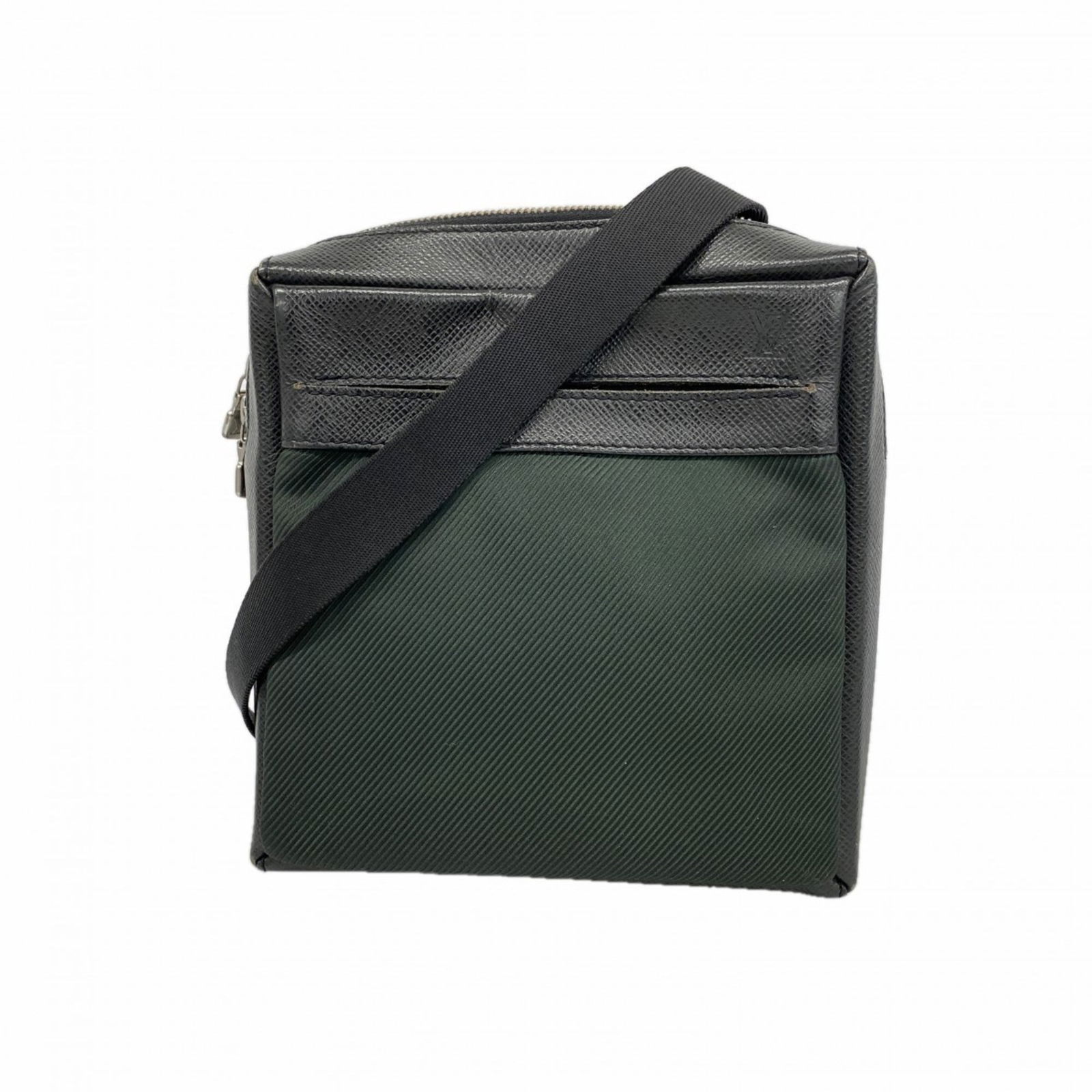 Bag Louis Vuitton Shoulder: Bag Louis Vuitton Shoulder This listing features Bag Louis Vuitton Shoulder. Item specifics are provided below. Item Specifics: Brand: Louis Vuitton Type: Shoulder Bag Color: Ardoise Gender: Men