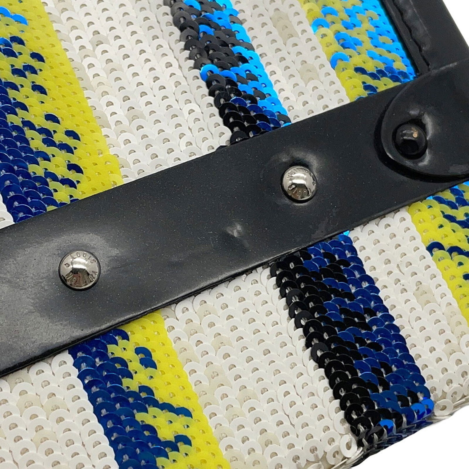 Spangles Louis Vuitton Shoulder Bag - 11