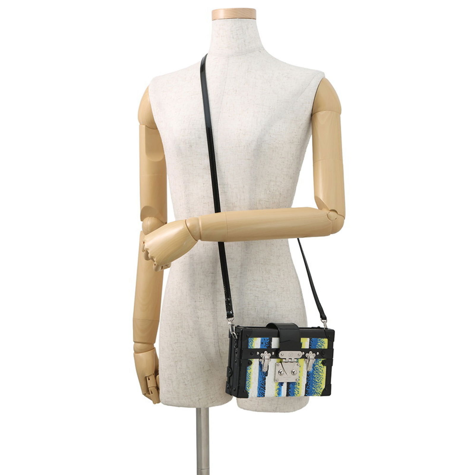 Spangles Louis Vuitton Shoulder Bag - 5