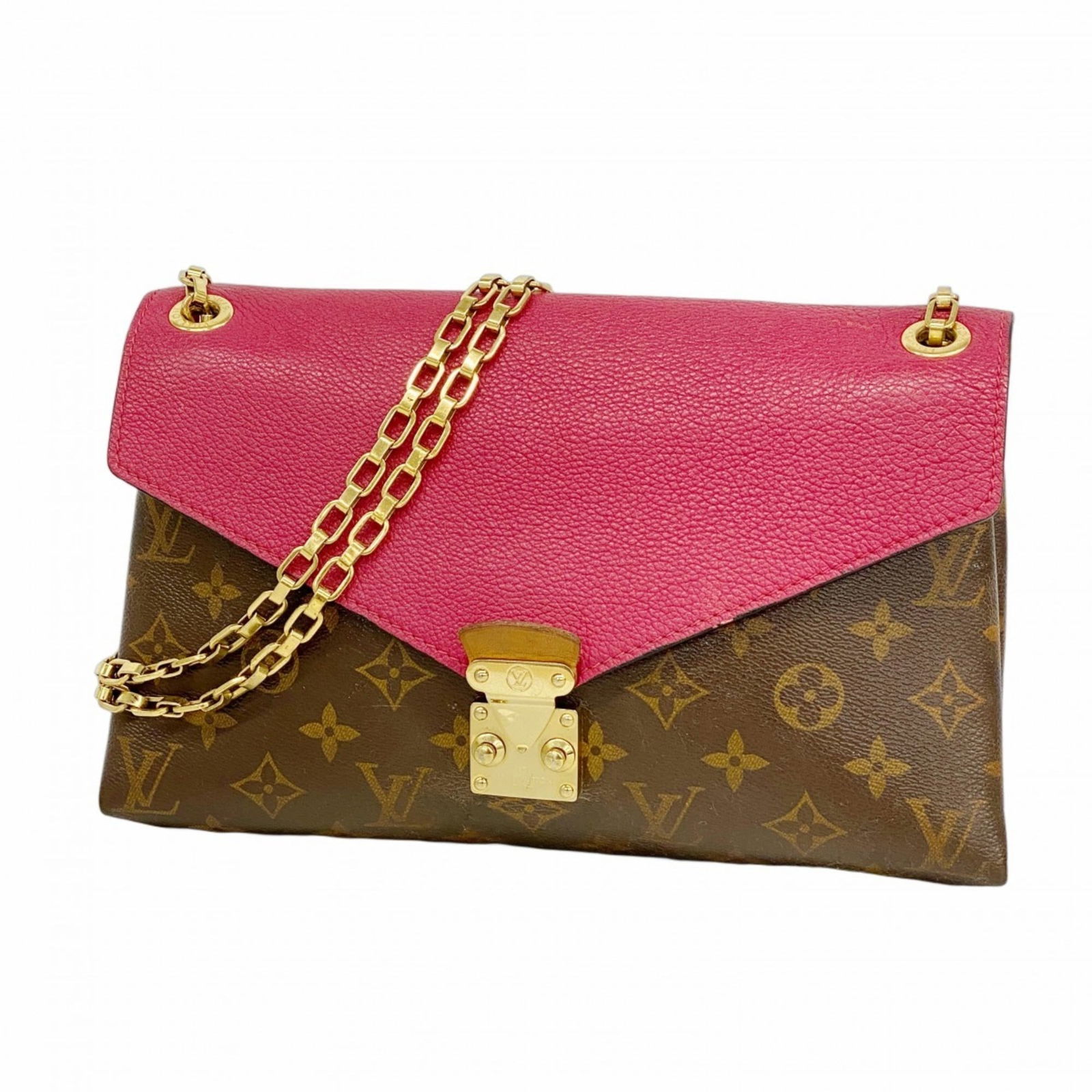 Bag Louis Vuitton Shoulder: Bag Louis Vuitton Shoulder This listing features Bag Louis Vuitton Shoulder. Item specifics are provided below. Item Specifics: Brand: Louis Vuitton Type: Shoulder Bag Color: Cerise Gender: Women Size