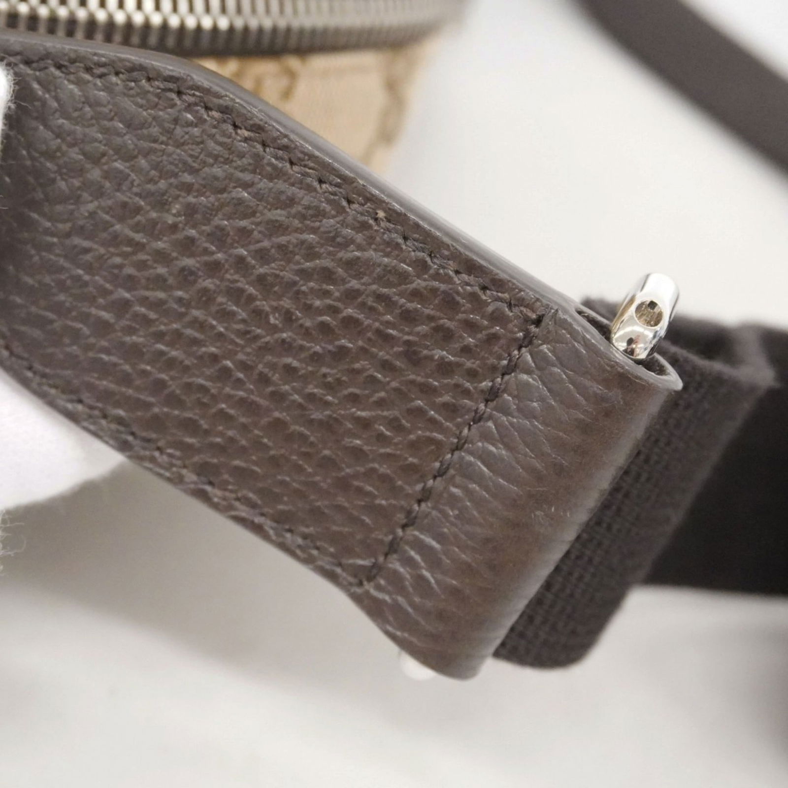 Canvas Gucci Shoulder Bag - 9