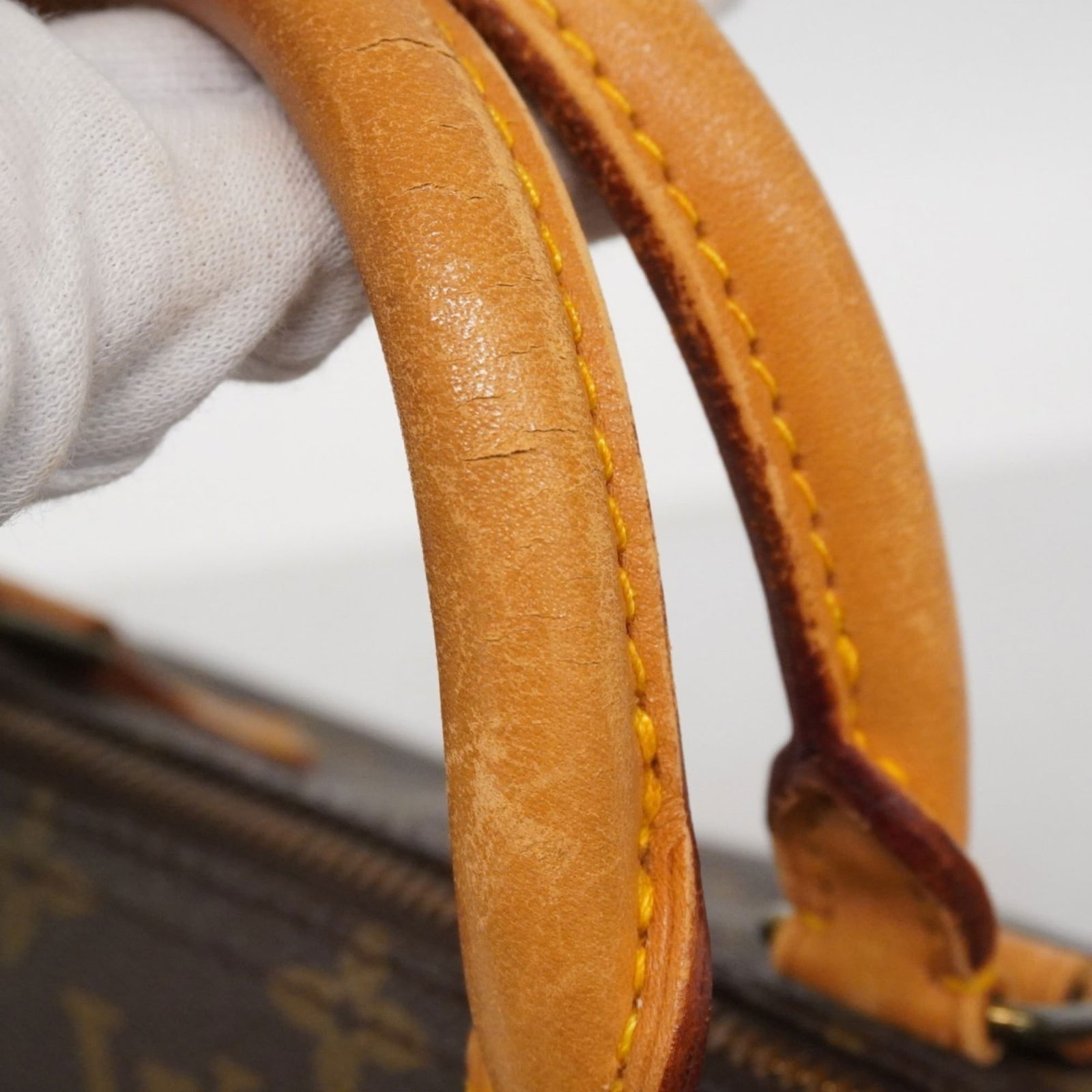 Handbag Louis Vuitton - 16