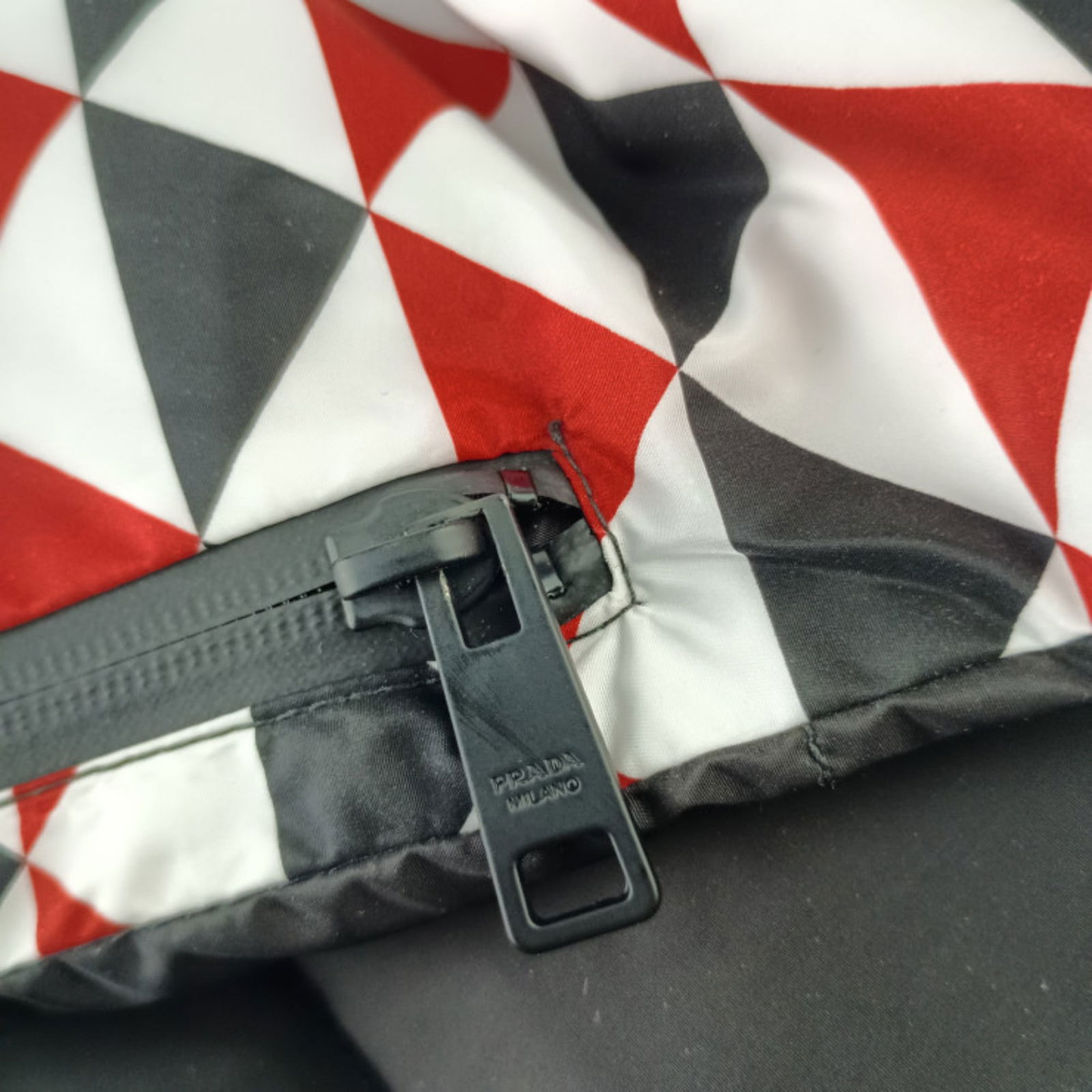 Feather 10% - Prada Stole Down 90% - 6