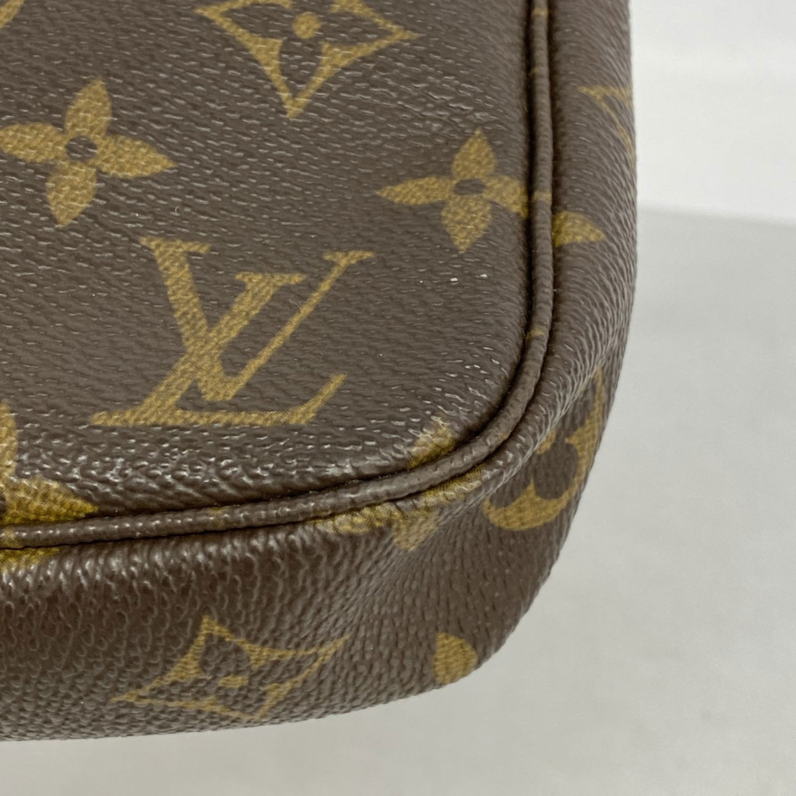 Pouch Louis Vuitton - 8