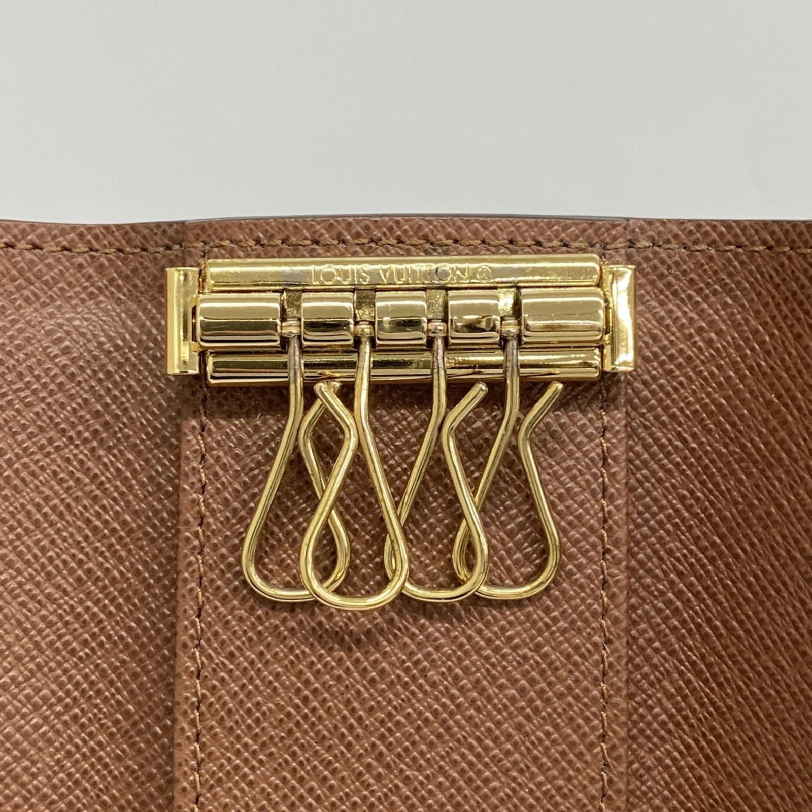 Keycase Louis Vuitton - 8