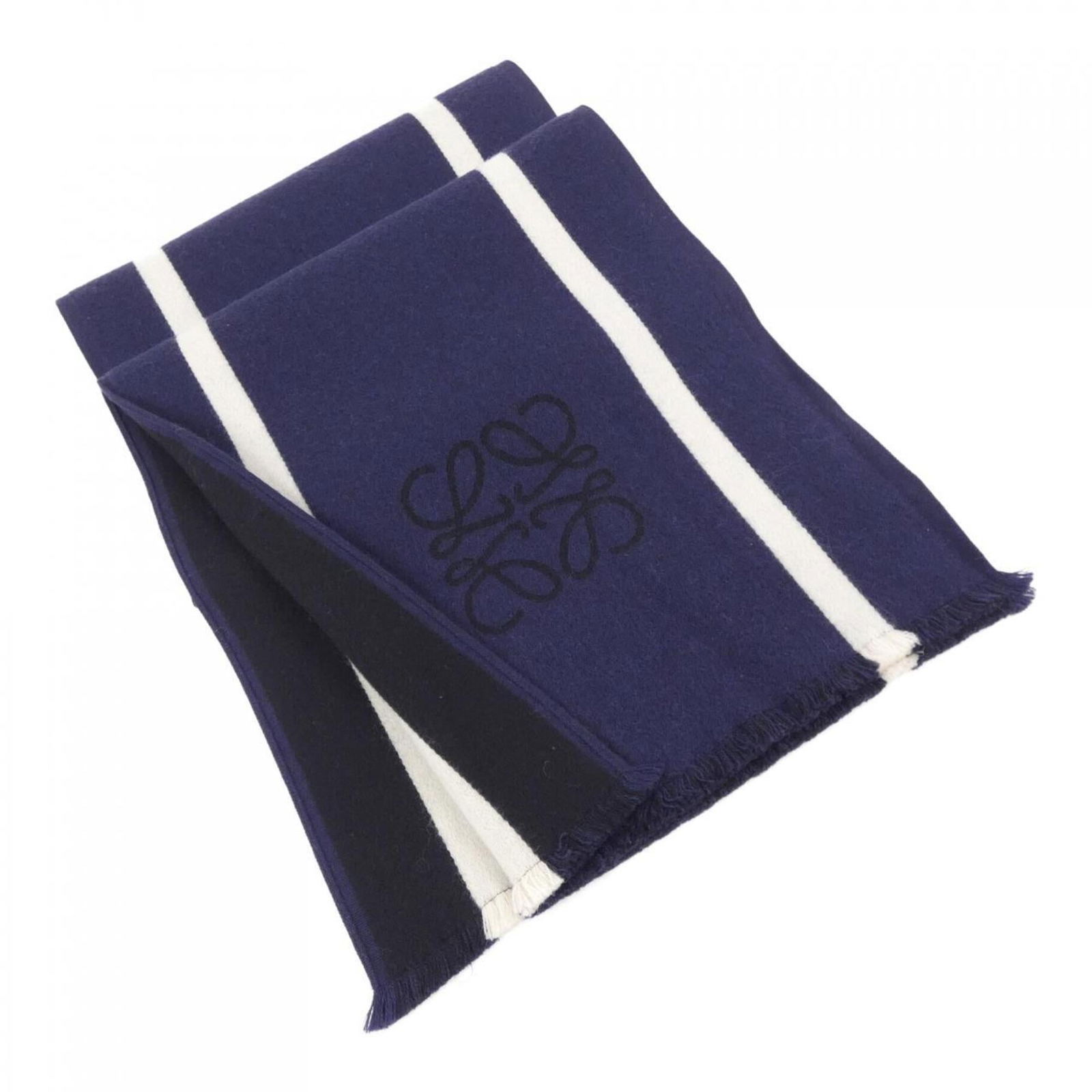 Stole Loewe (1 of 4)