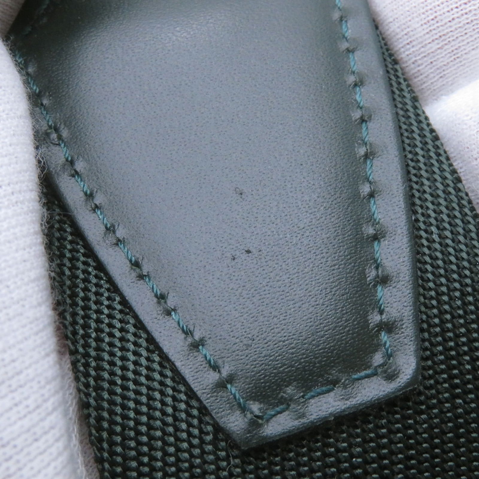 Leather Louis Vuitton Backpack Taiga - 12