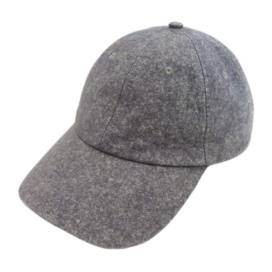 Leather BOTTEGA VENETA flannel print hat: Leather BOTTEGA VENETA flannel print hat This listing features Leather BOTTEGA VENETA flannel print hat. Item specifics are provided below. Item Specifics: Brand: BOTTEGA VENETA Style: hat Material: