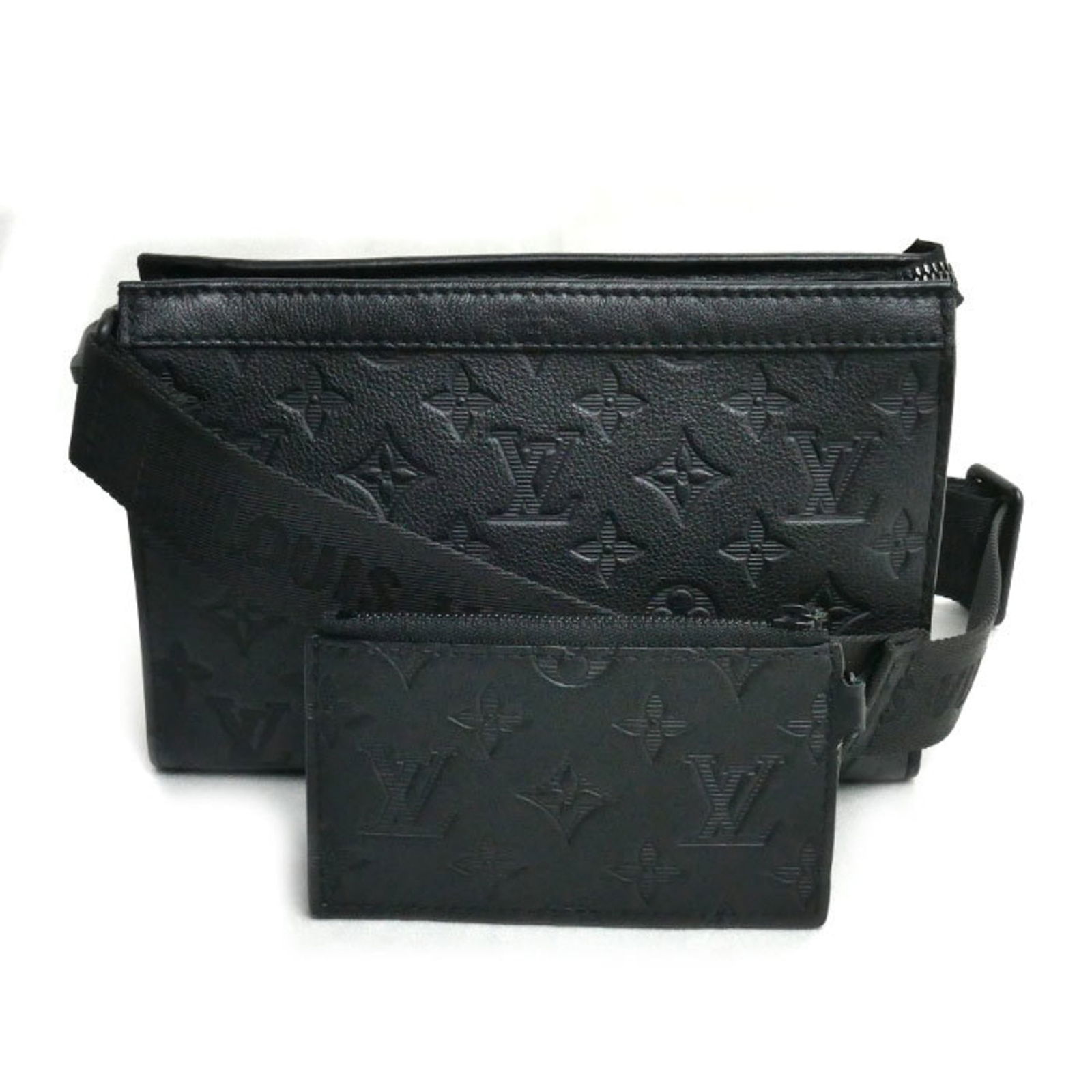 Shoulder Bag Monogram Shadow - Louis Vuitton Pouch (1 of 8)