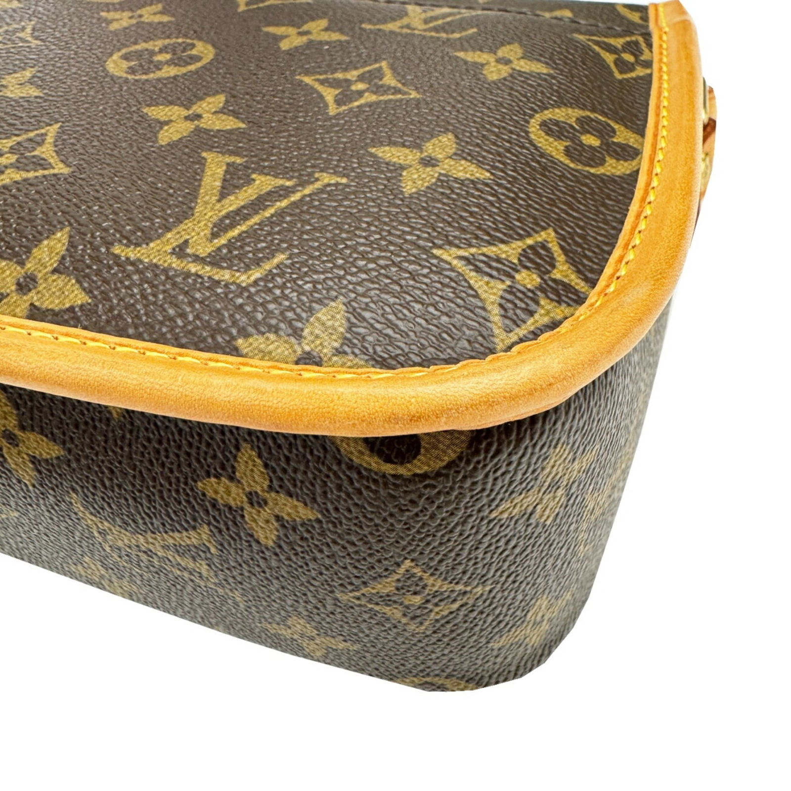 Monogram Louis Vuitton Shoulder Bag - 9