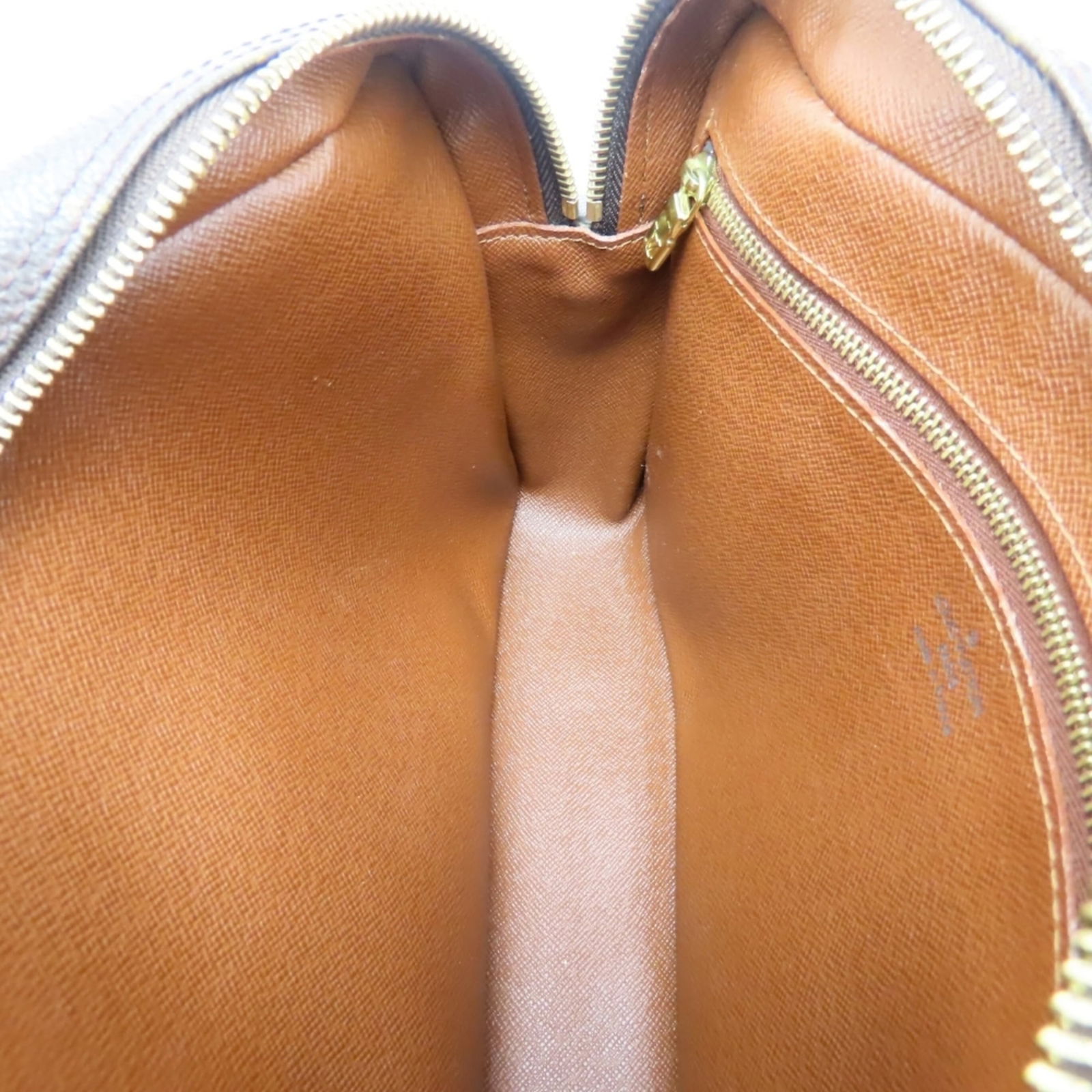 Monogram Louis Vuitton Shoulder Bag - 11