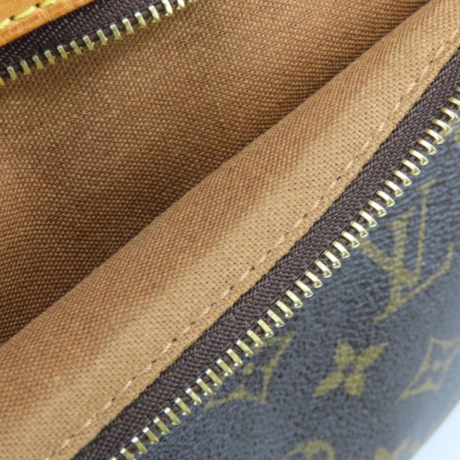 Monogram Louis Vuitton Shoulder Bag - 10